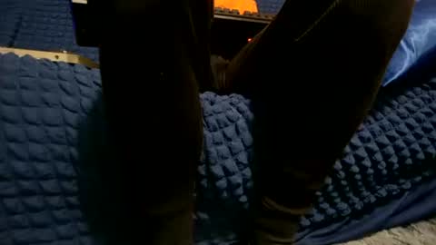 chris526520 online show from February 22, 6:30 pm