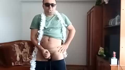 Snapshot of chris_01_25 chatting on December 18, 12:00 pm chris 01 25 online show from December 18, 12:00 pm