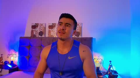 Snapshot of chris_clarck chatting on May 27, 7:22 pm chris_clarck online show from May 27, 7:22 pm