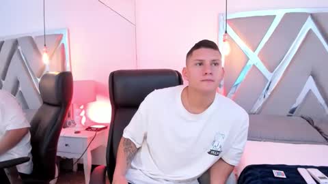 Chris Diamond online show from February 7, 7:17 pm