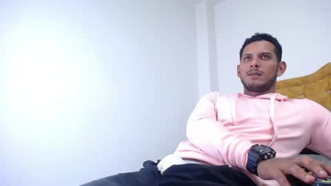 Snapshot of chris_dick2 chatting on June 14, 4:03 am chris_dick2 online show from June 14, 4:03 am