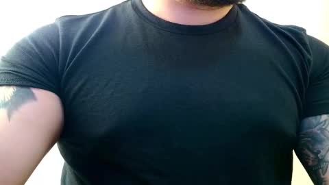 Snapshot of chris_laos chatting on October 14, 9:26 pm chris_laos online show from October 14, 9:26 pm