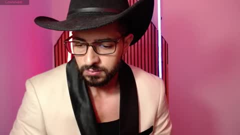 cris         Twitter magnum101010 insta magnumc20 online show from March 27, 11:10 am