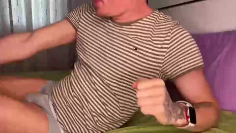 chris_stev47 online show from January 25, 9:47 am