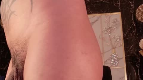 Chris online show from February 8, 5:00 am