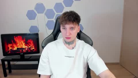 Chris Tyson online show from January 4, 5:37 pm