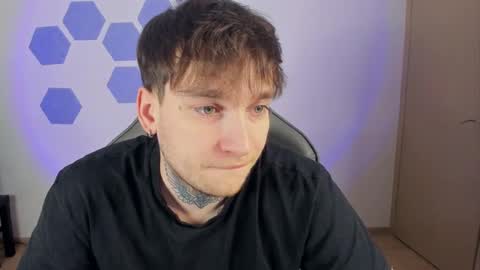 Chris Tyson online show from January 21, 2:22 am