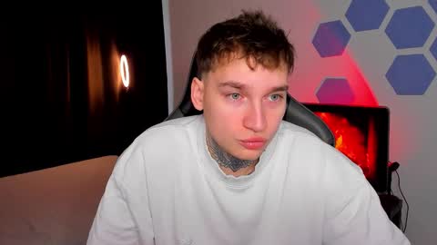 Chris Tyson online show from November 25, 7:19 am