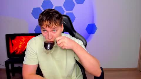 Chris Tyson online show from January 6, 10:08 am