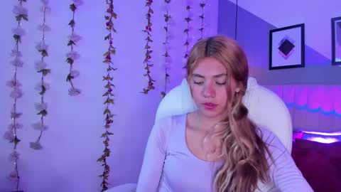 Chris online show from February 18, 5:53 pm