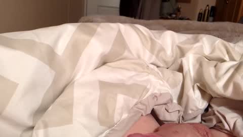 Snapshot of chrism9090 chatting on March 21, 10:35 pm chrism9090 online show from March 21, 10:35 pm