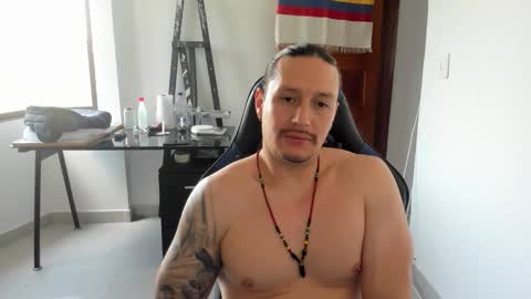 Cris online show from March 2, 4:25 pm