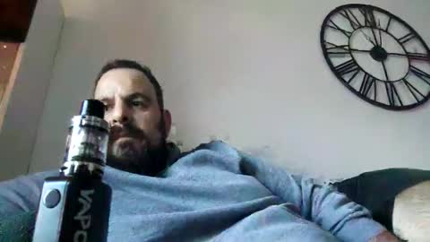 Snapshot of chrisole chatting on November 30, 9:02 am chris ole online show from November 30, 9:02 am