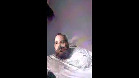 Snapshot of chrisole chatting on January 11, 9:03 am chris ole online show from January 11, 9:03 am