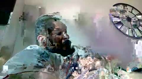 Snapshot of chrisole chatting on February 16, 8:10 am chris ole online show from February 16, 8:10 am