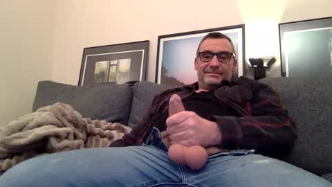 chrispanam13 online show from January 9, 10:11 pm