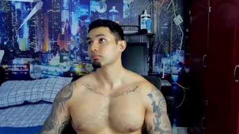 Chriss Stewart online show from May 13, 2:09 am