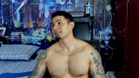 Chriss Stewart online show from May 15, 2:18 am