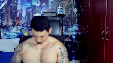 Snapshot of chriss_stewart2 chatting on June 2, 2:13 am Chriss Stewart online show from June 2, 2:13 am