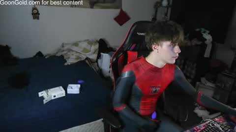 christianslong online show from February 19, 1:45 am