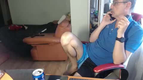 ChristiantBoy online show from April 3, 4:05 pm