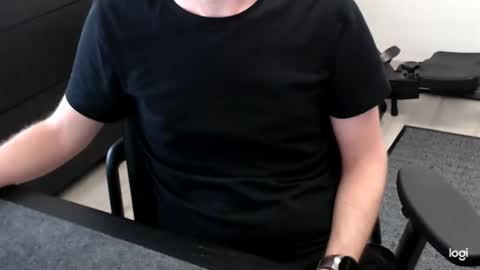 Snapshot of christianwbd chatting on May 18, 9:04 am christianwbd online show from May 18, 9:04 am