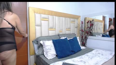 Christy Diaz online show from February 28, 12:00 am