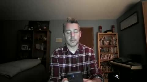 chrisw8121 online show from February 17, 4:53 am