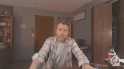 chrisw8121 online show from April 11, 4:50 am