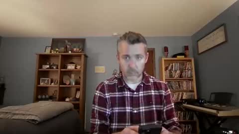 Snapshot of chrisw8121670385 chatting on February 21, 12:11 am Chris online show from February 21, 12:11 am