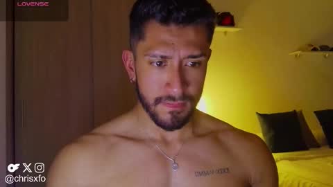 Snapshot of chrisxfo chatting on February 25, 1:26 am Chris online show from February 25, 1:26 am