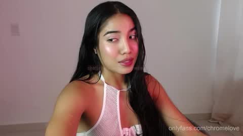 Gwendy Fox online show from May 14, 10:05 pm