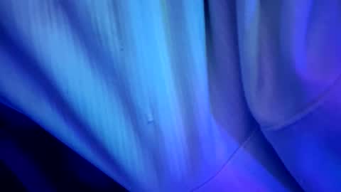 Snapshot of chronicvibez chatting on February 4, 2:17 am chronicvibez online show from February 4, 2:17 am