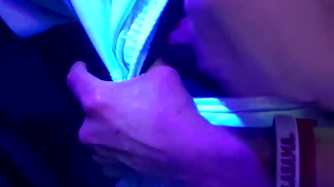 Snapshot of chronicvibez chatting on February 15, 8:02 am chronicvibez online show from February 15, 8:02 am