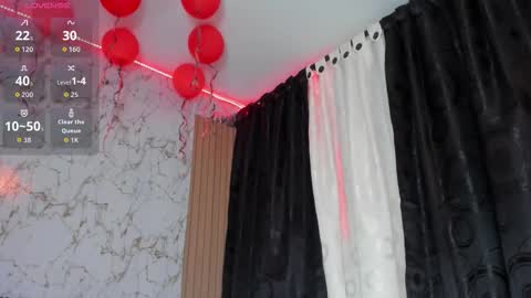 Snapshot of chrystal_golden chatting on March 3, 11:32 pm Christal Golden online show from March 3, 11:32 pm