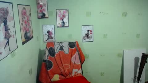 Diana online show from February 6, 5:51 pm