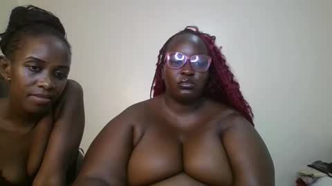 chubby_belle online show from May 2, 9:47 am