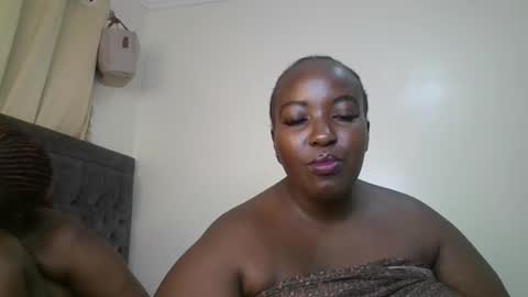 chubby_belle online show from May 19, 1:56 am