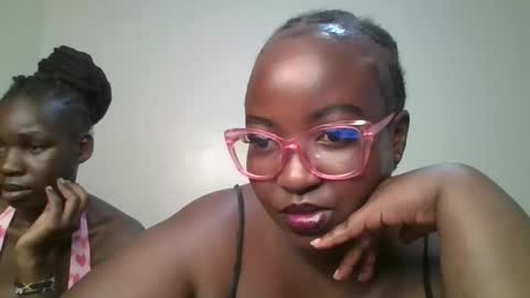 chubby_belle online show from May 19, 6:14 pm