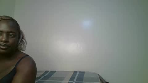 chubby_belle online show from May 25, 9:32 pm