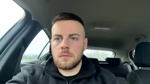 Snapshot of chubbybrit55 chatting on December 21, 10:17 am chubbybrit55 online show from December 21, 10:17 am