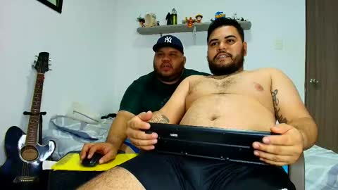 Snapshot of chubbycock_18 chatting on November 29, 11:19 pm ChubbyCock 18 online show from November 29, 11:19 pm