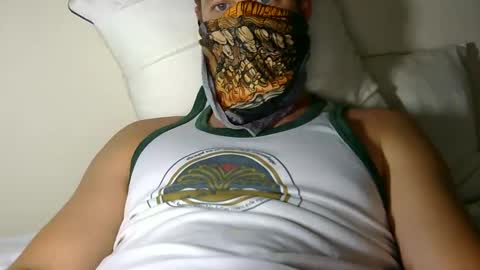 Snapshot of chuck5566 chatting on September 24, 5:33 am chuck5566 online show from September 24, 5:33 am