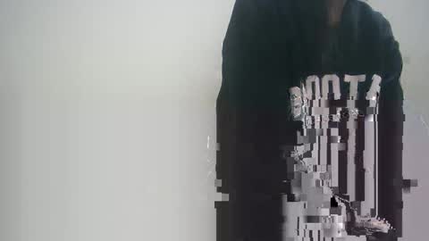 Snapshot of chuppyrose chatting on March 17, 1:43 am chuppyrose online show from March 17, 1:43 am