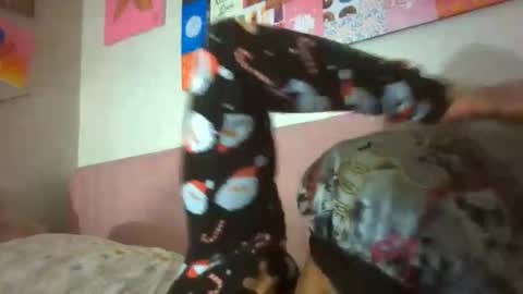 Snapshot of chynarose2024 chatting on May 16, 10:36 am Fine Chyna online show from May 16, 10:36 am