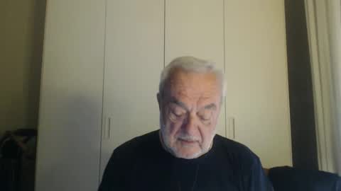 Snapshot of ciaoamoremio4 chatting on November 1, 12:40 pm ciaoamoremio4 online show from November 1, 12:40 pm