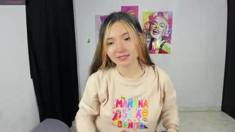 alicia online show from November 14, 2:10 am