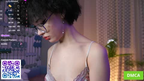   L  online show from February 7, 5:27 pm