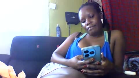 Snapshot of cinddy_14 chatting on January 24, 5:53 am cinddy 14 online show from January 24, 5:53 am