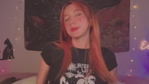 Snapshot of cinderella_lewis chatting on March 18, 4:48 am Sofi Eva and Mey online show from March 18, 4:48 am